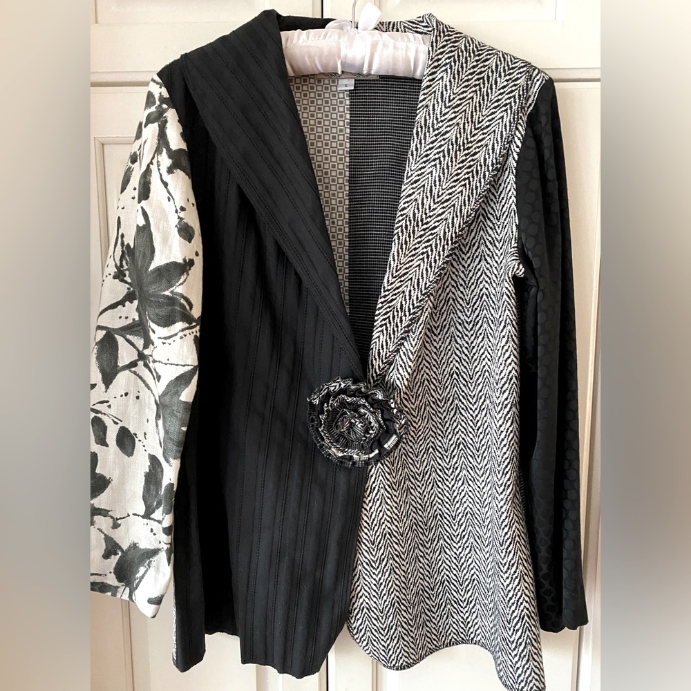 Cameleon Black Floral Patchwork Jacket Blazer.Art… - image 3